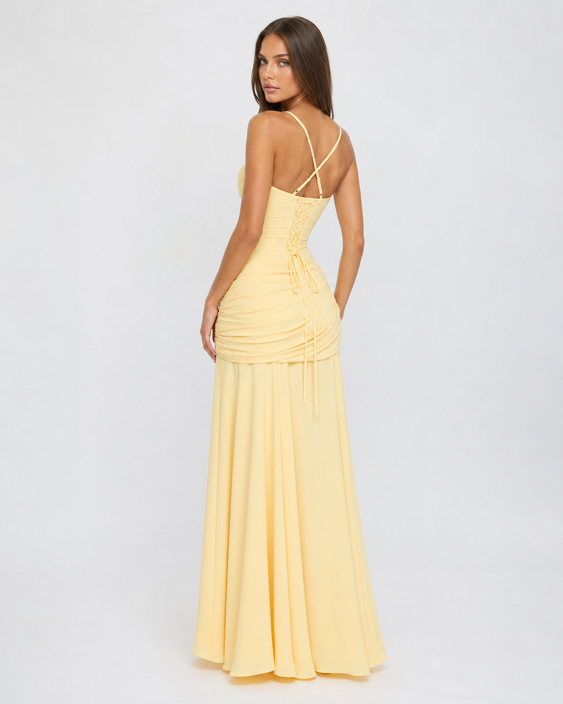 ENIE | Vestido maxi con escote cuadrado fruncido.