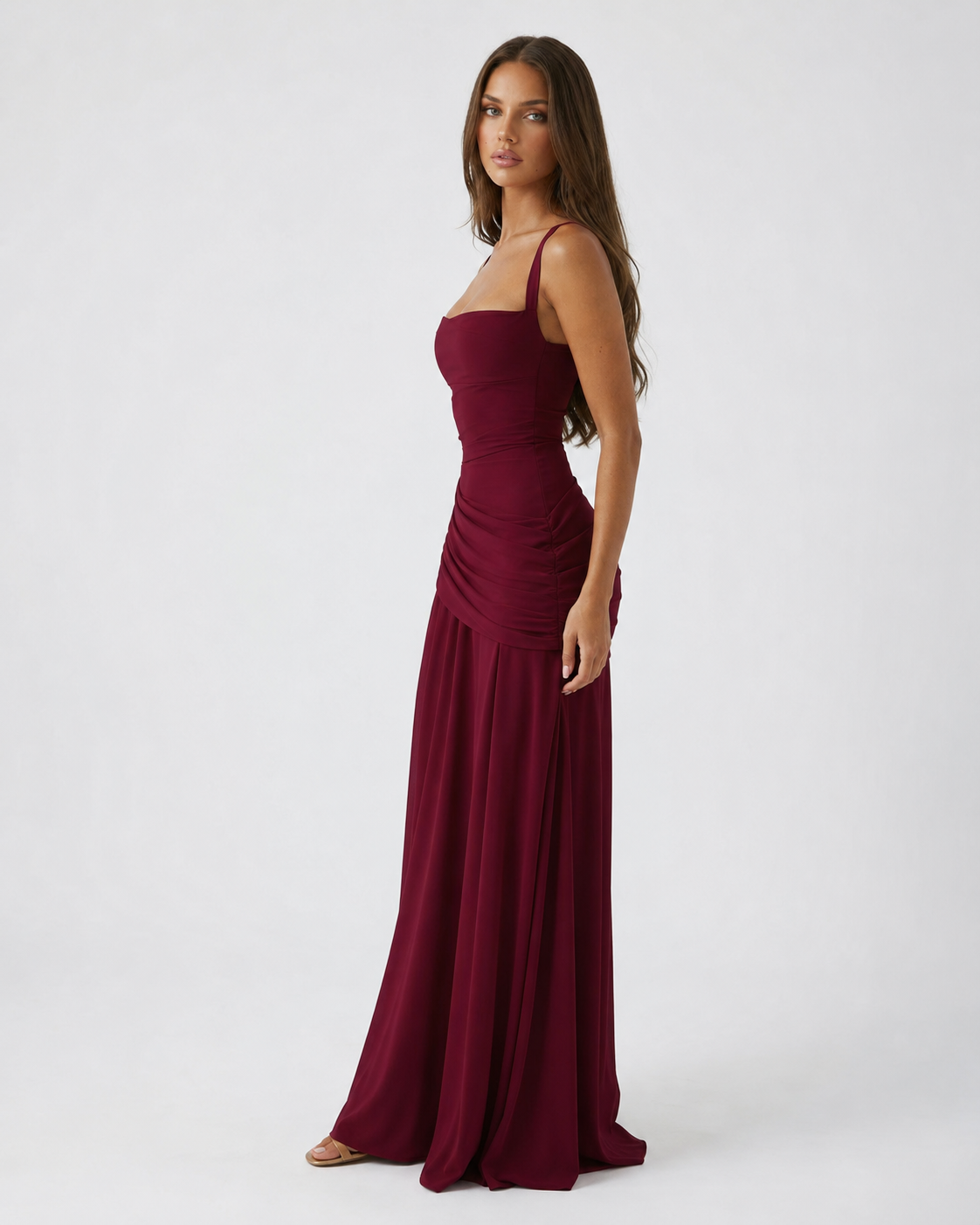 ENIE | Vestido maxi con escote cuadrado fruncido.