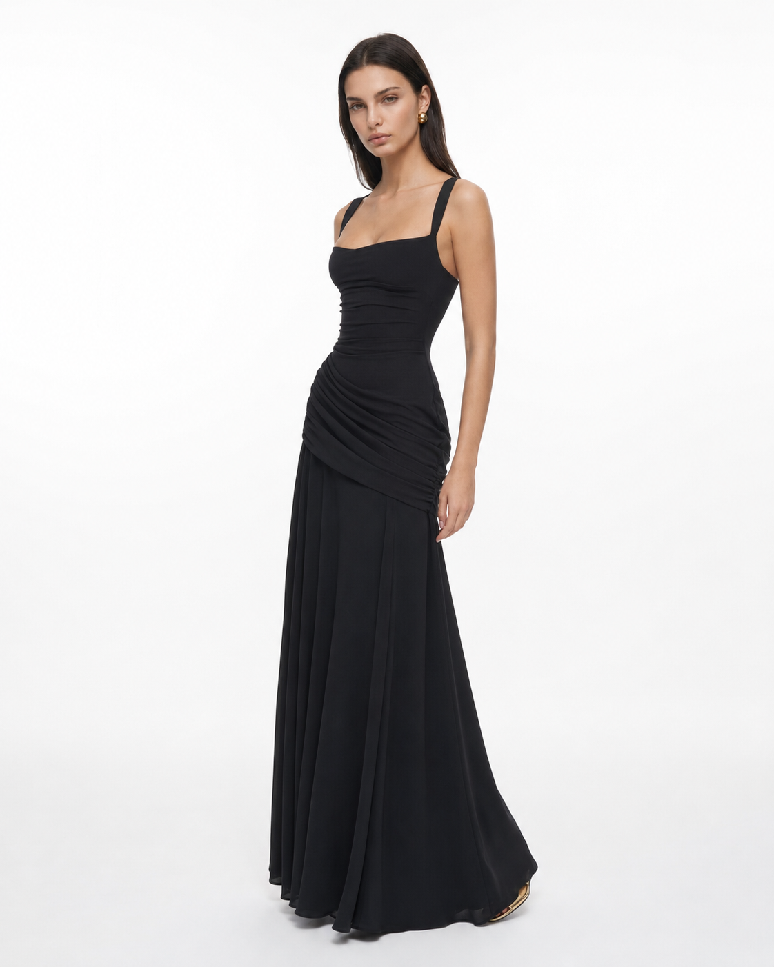 ENIE | Vestido maxi con escote cuadrado fruncido.