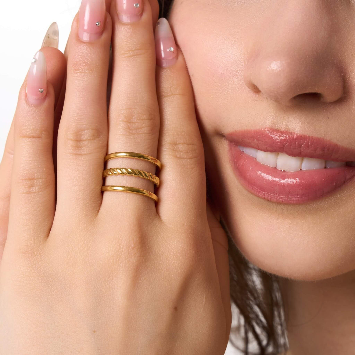 Anillo Lova