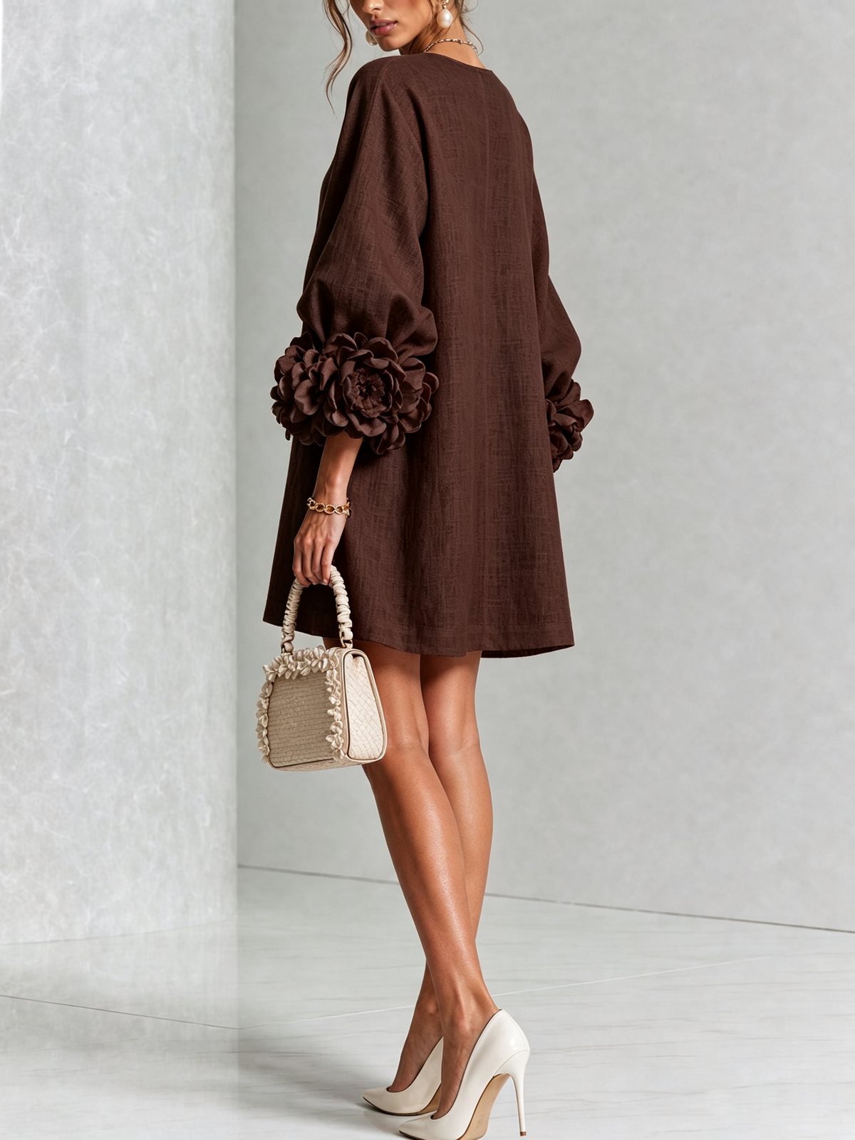 BRUNA | Vestido Mini en Mezcla de Lino con Puños Anudados en Rosa, Marrón Chocolate