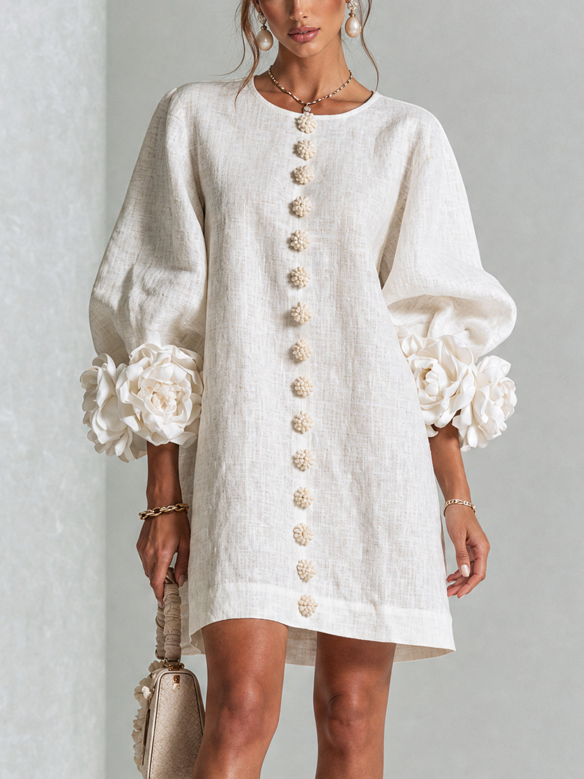 CHIARA | Vestido Mini en Mezcla de Lino con Puños Anudados en Rosa, Blanco