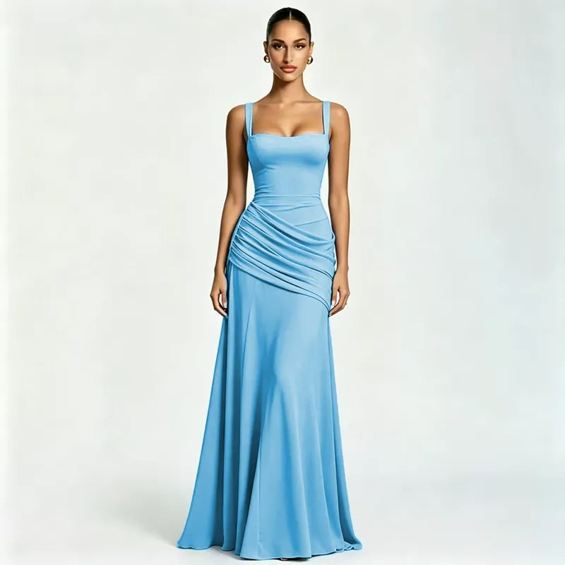 ENIE | Vestido maxi con escote cuadrado fruncido.